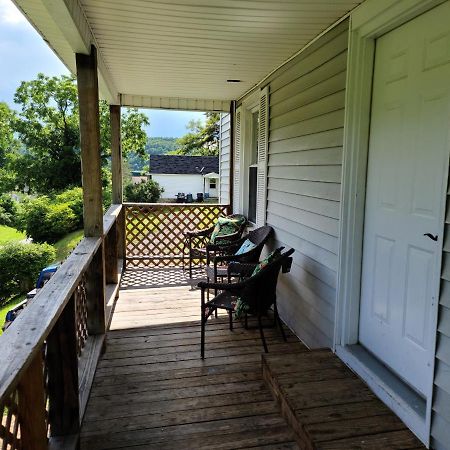 The Dragon'S Den 5 Bedroom House 1 Mile To Main St Tazewell Exterior foto